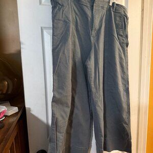 LOFT Seamed Palmer Wide-Leg Crop Twill Pants - Mineral Grey - Size 18